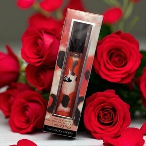 NWT Victoria's Secret Hardcore Rose Eau de Parfum Rollerball Floral Fragrance